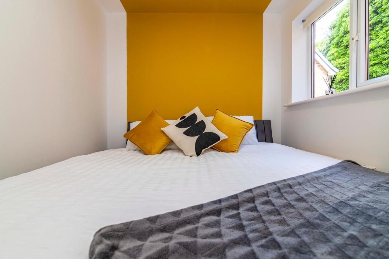 Fantastic Apartment, Short Distance From City Centre, Free Parking Nottingham Bagian luar foto