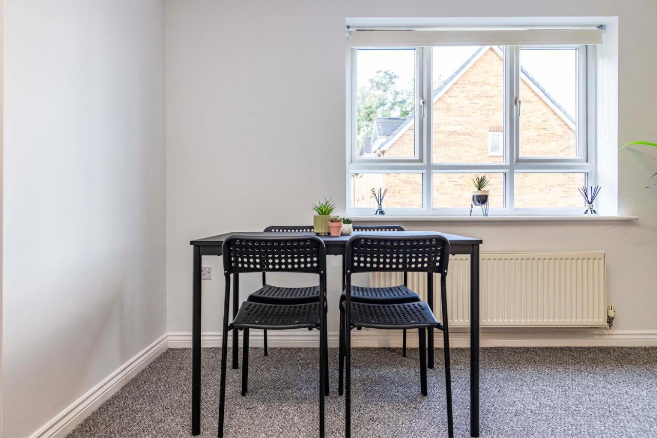 Fantastic Apartment, Short Distance From City Centre, Free Parking Nottingham Bagian luar foto
